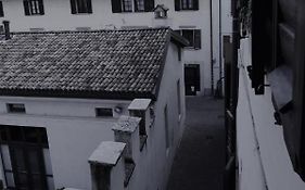 Adler Apart